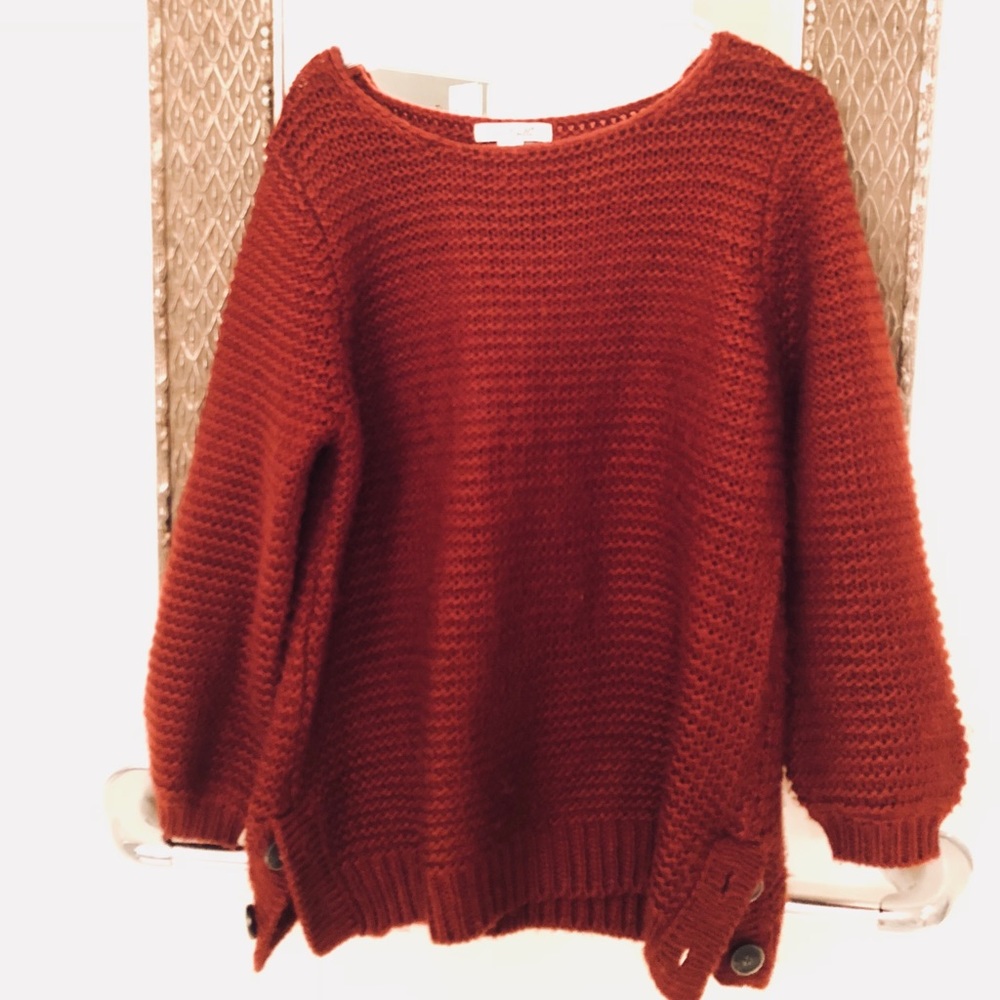Deep wine color oversized sweater with buttons